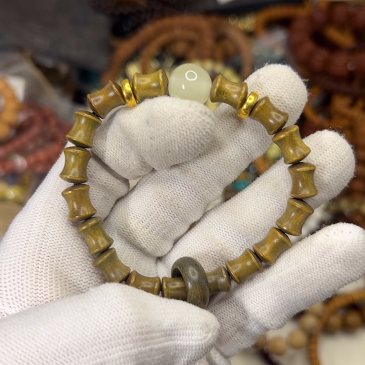 金刚菩提手串金刚菩提手串一个