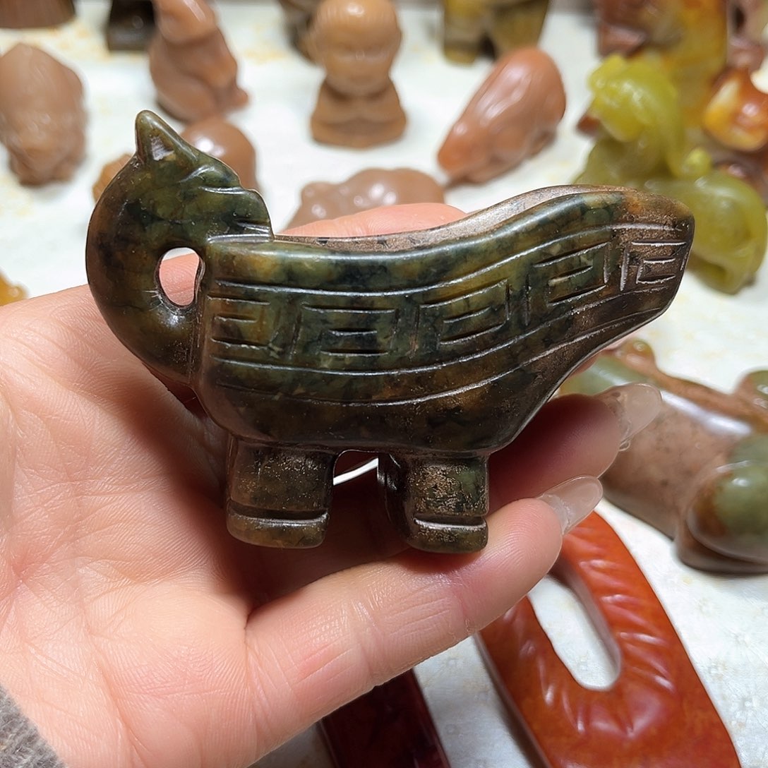 白玉菩提吊坠白玉菩提吊坠