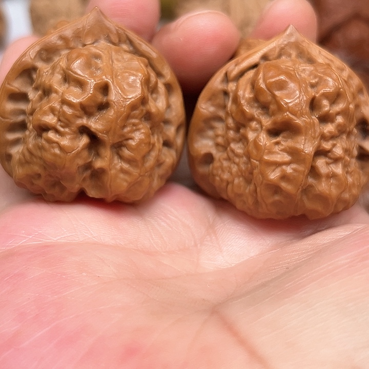 文玩核桃吊坠我想要