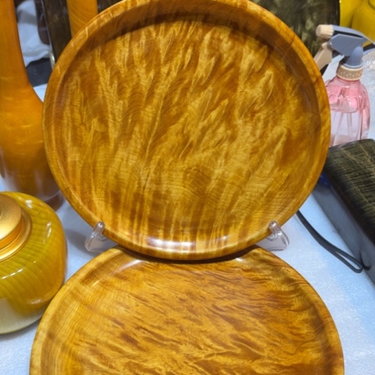 楠木杨**里盘子一对68899999999666666