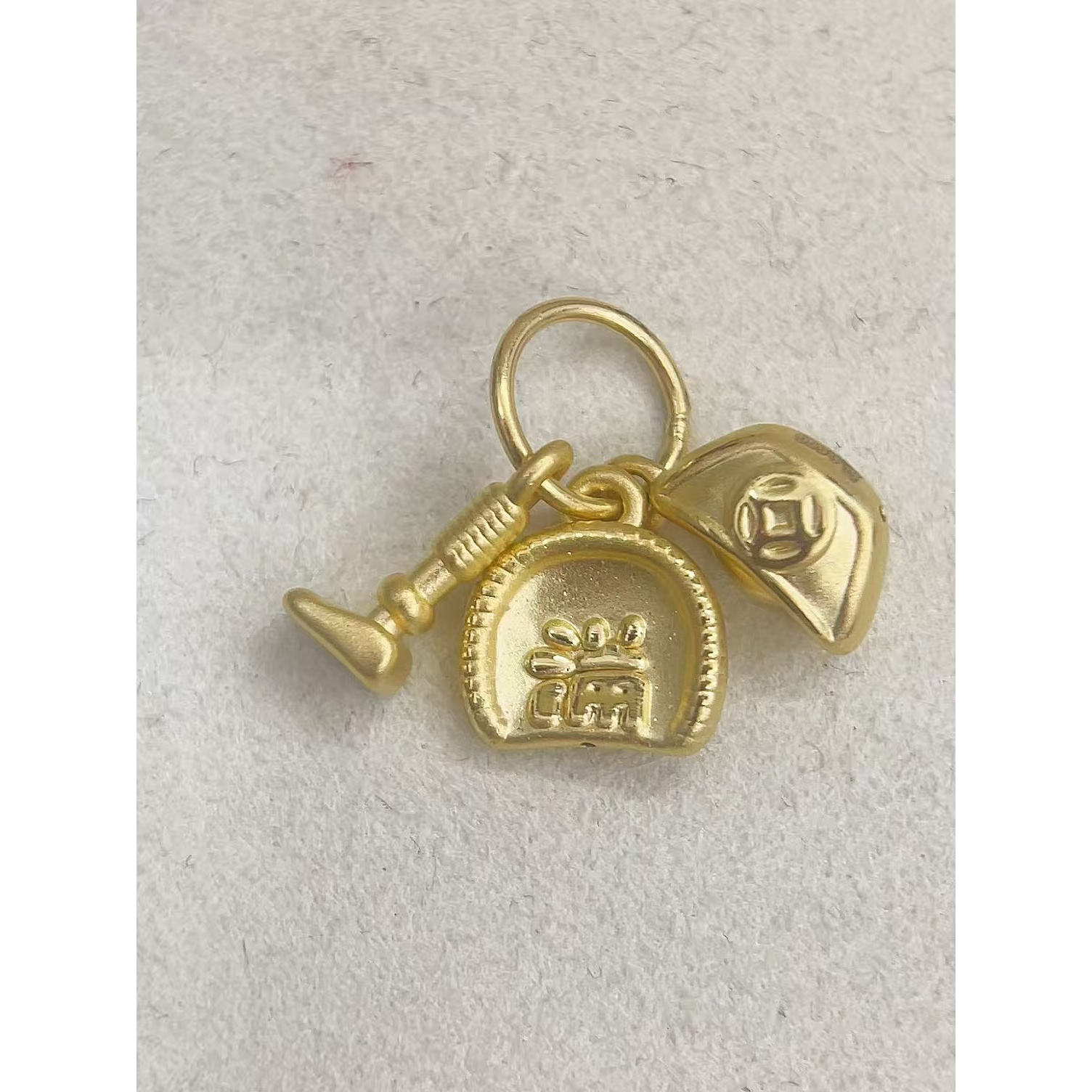 辉通黄金足金999金纳财进DP1998-01960