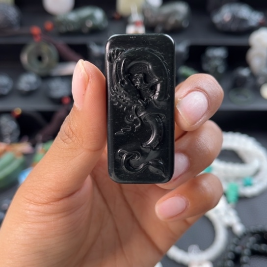 和田玉挂件未镶嵌