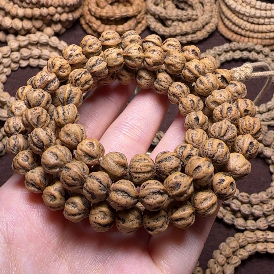 柏香籽/百香籽吊坠三*啊