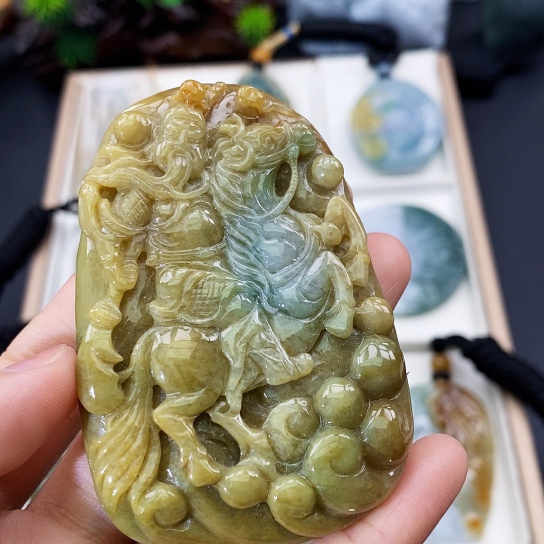 颈饰未镶嵌翡翠超*缅甸翡翠a货