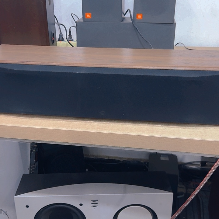 友***装9新中置音箱运费自理