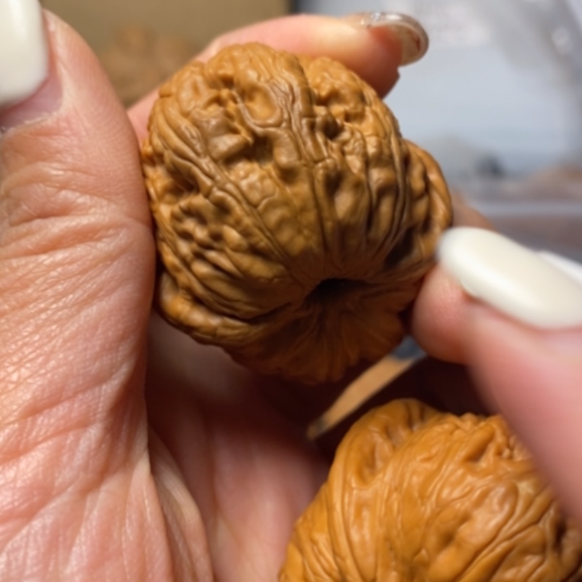 【闪购商品】文玩核桃吊坠元宝