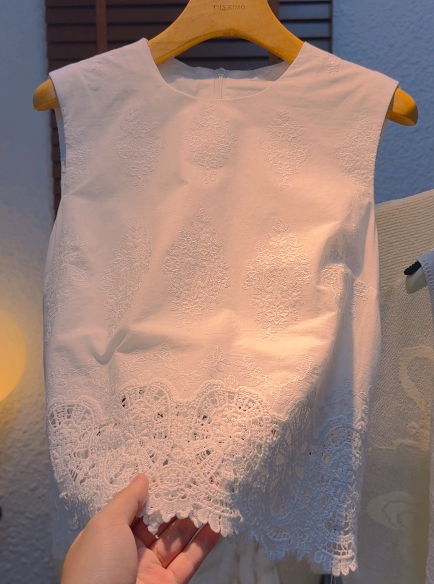 E519#法式温柔风2025夏季新款绝美洋气无袖上衣女