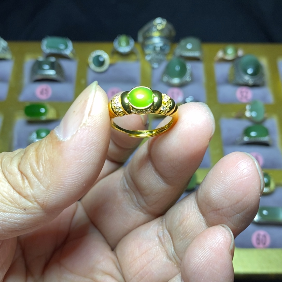 和田玉（碧玉）戒指合金