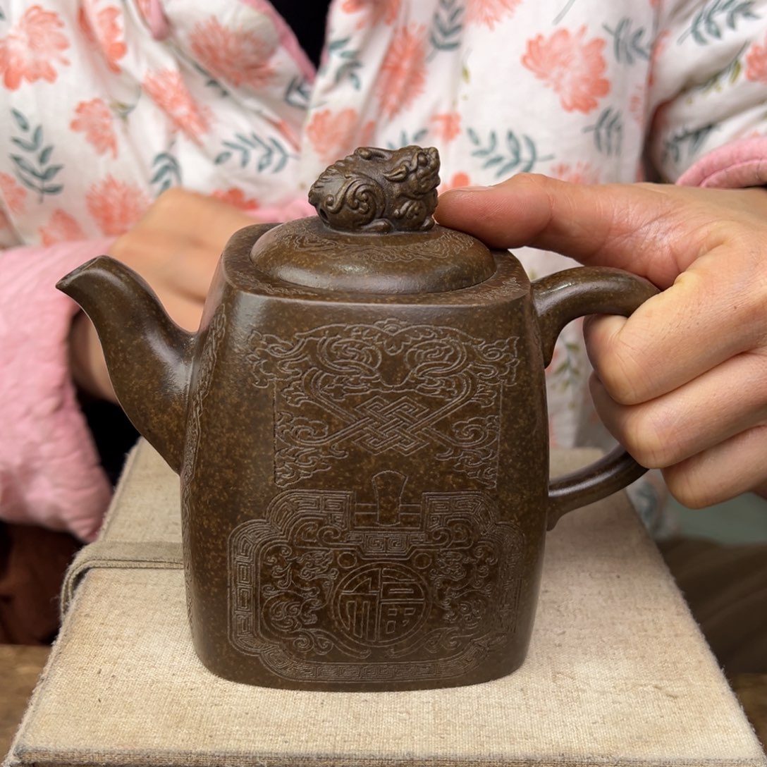 紫砂茶壶宜兴紫砂艺术