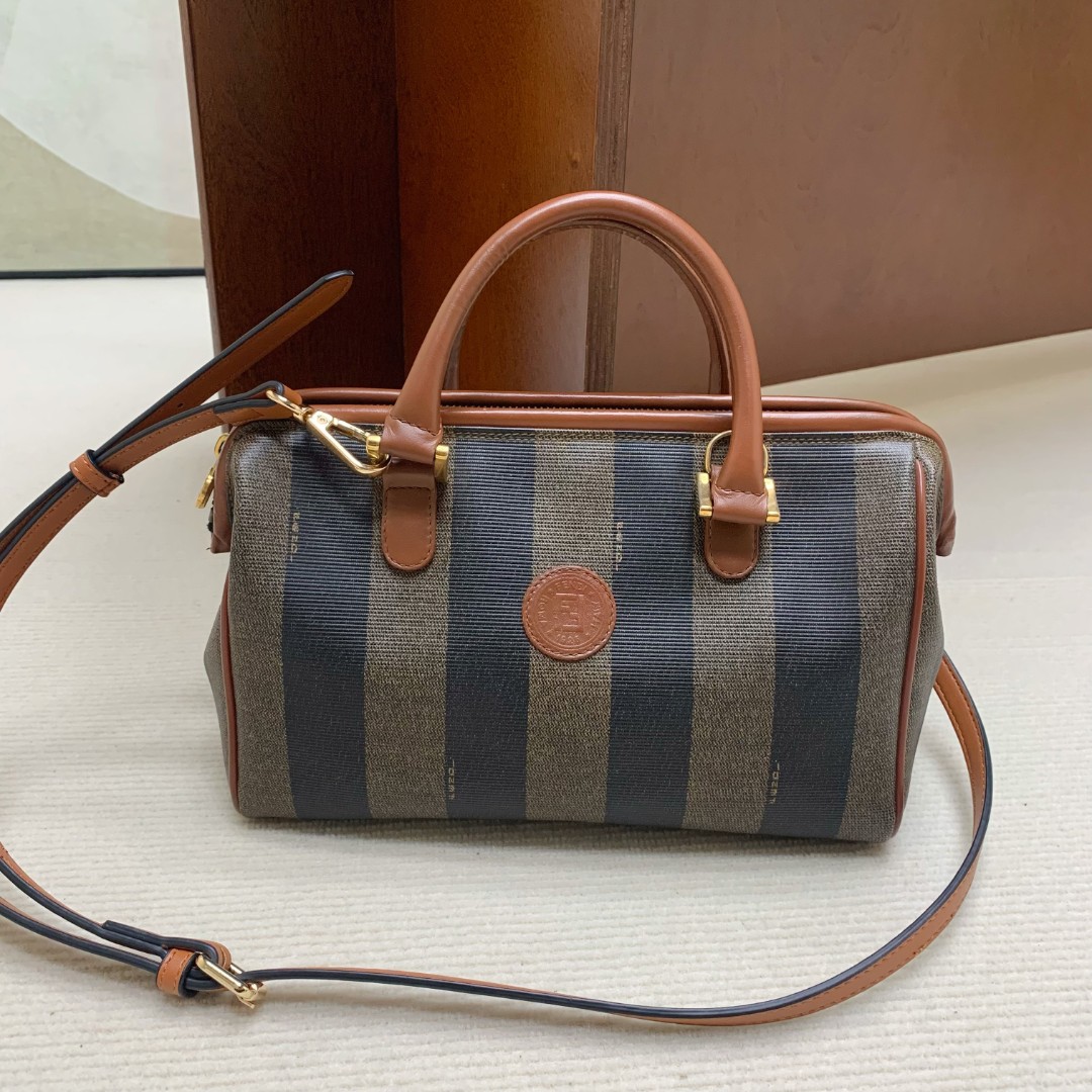 99新 FENDI/芬迪 【98新】fendi 核桃木波士顿送肩带