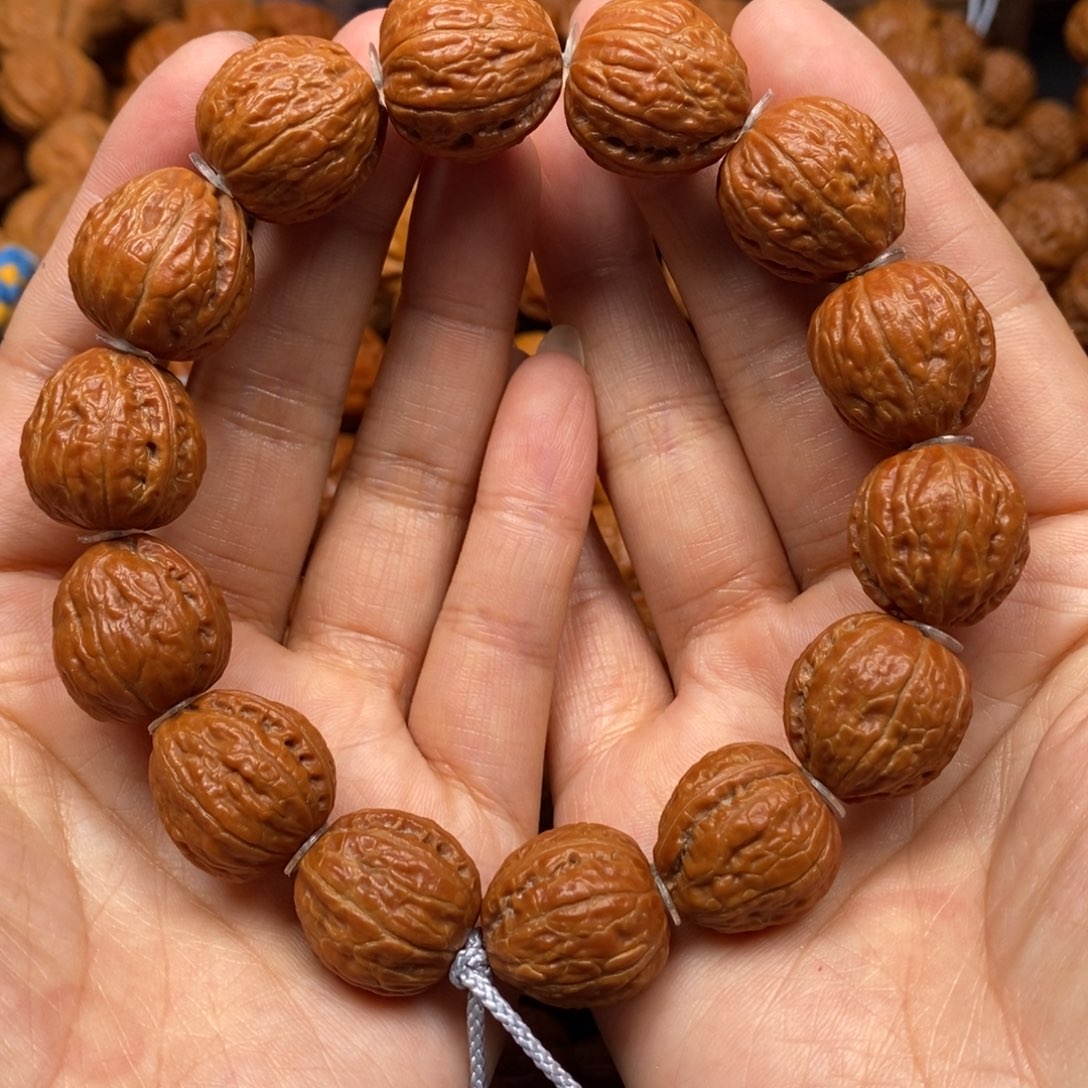 桃核手串小钱袋，