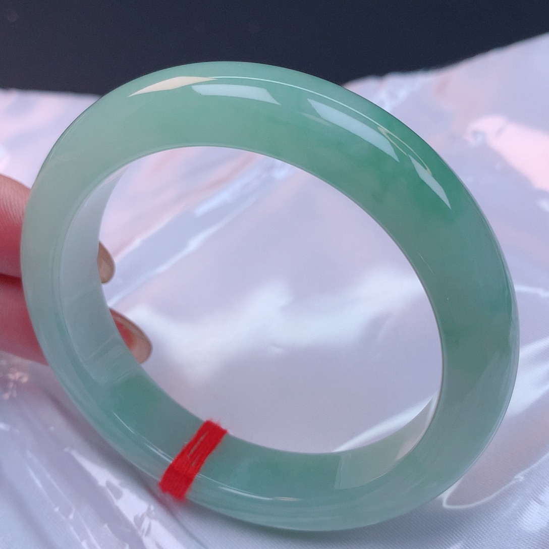 【闪购商品】未镶嵌手镯翡翠56