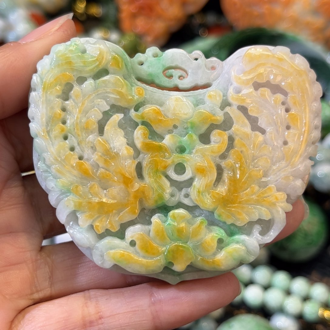 翡翠颈饰未镶嵌待编款