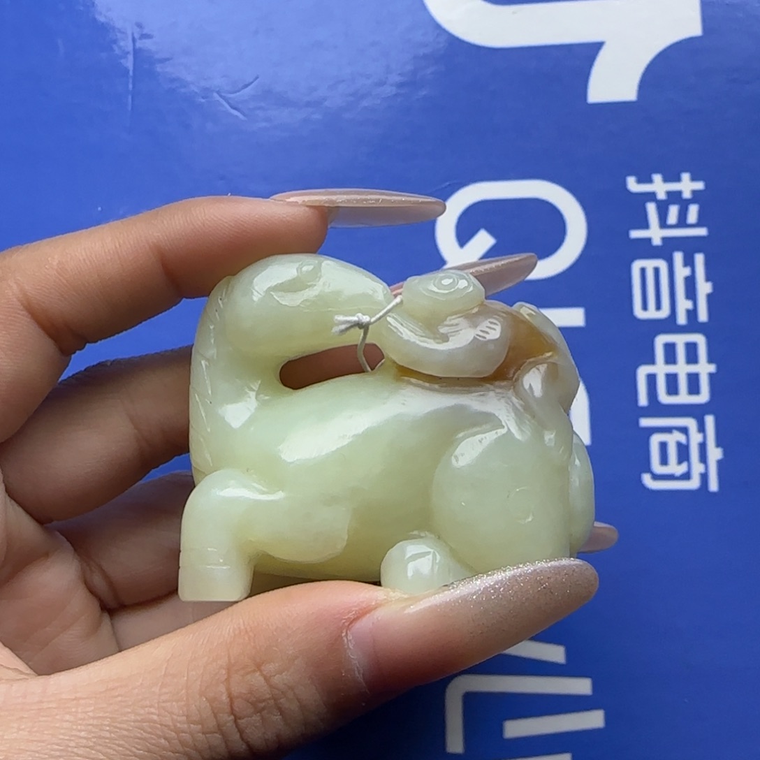 和田玉挂件未镶嵌