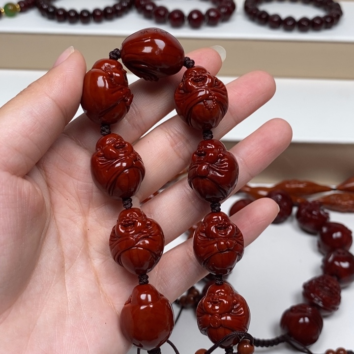 *****橄榄核雕刻工艺的发展
