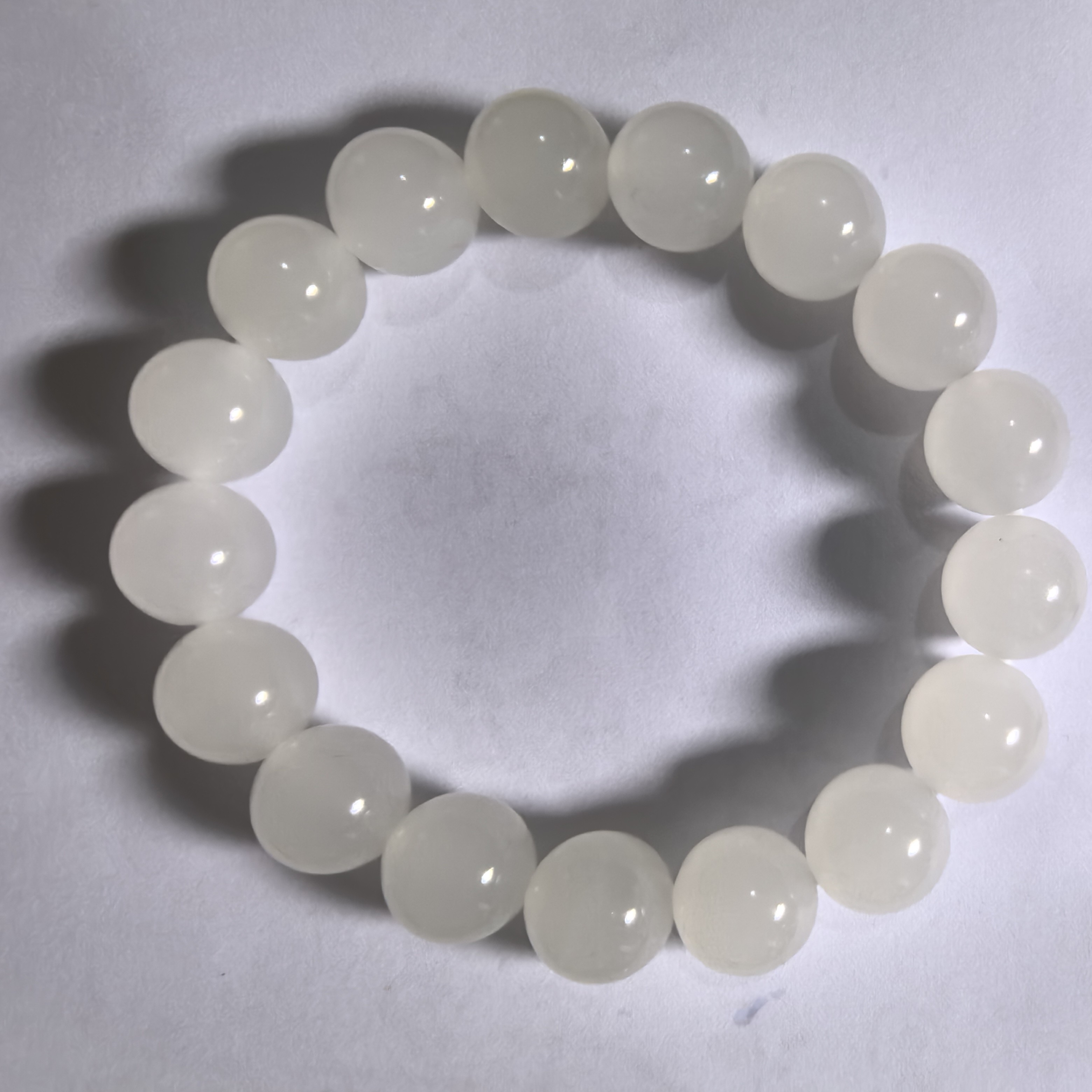 和田玉青海老冰料白玉12mm。