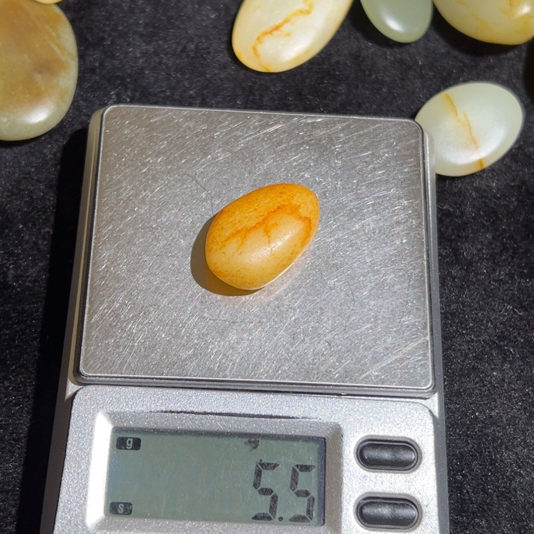 和田玉未镶嵌珠宝奇石