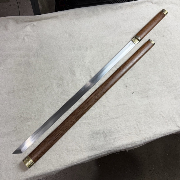 3719 龙泉昊天宝剑高锰钢唐横刀实木漆鞘未开刃