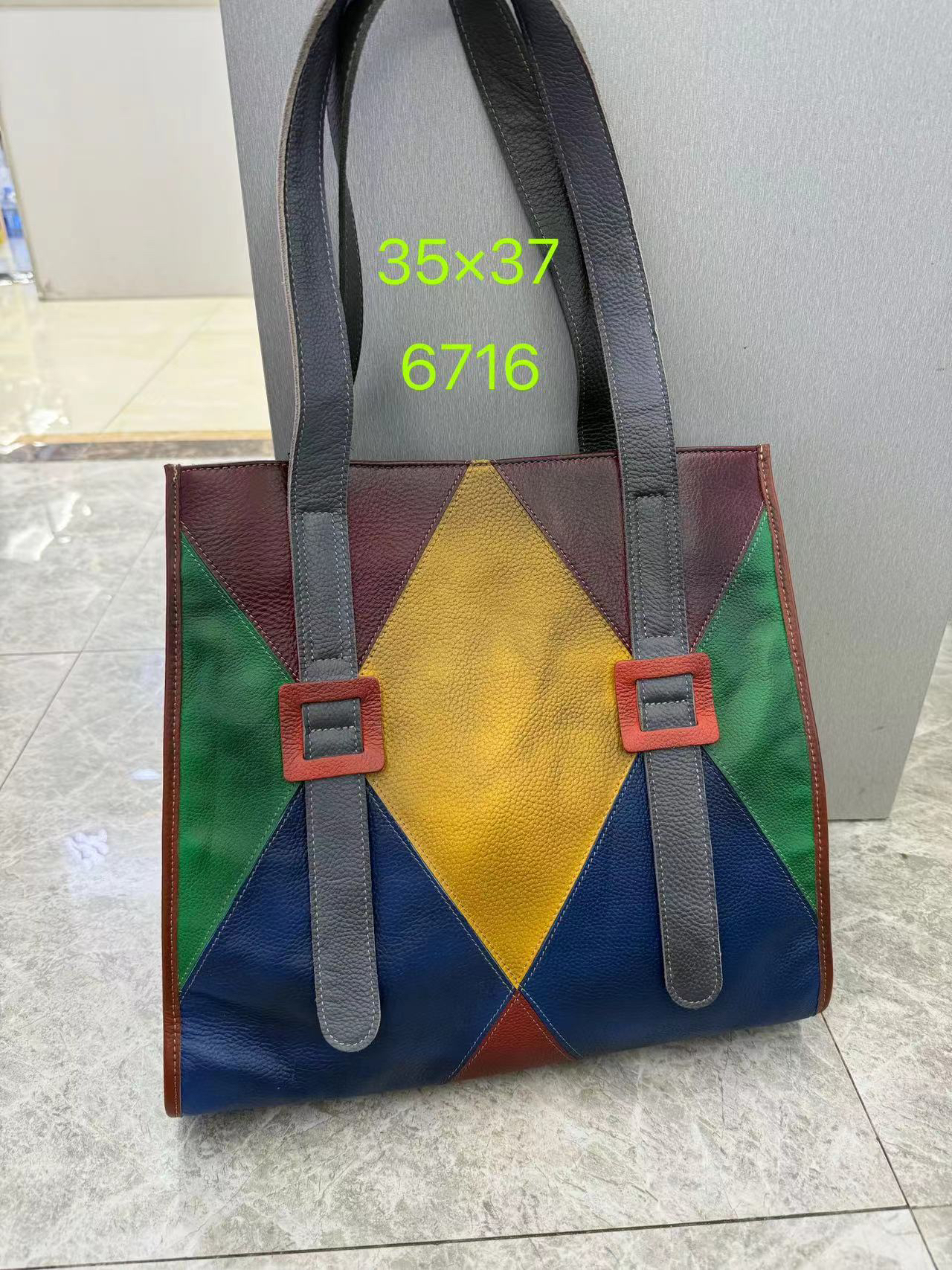 新款时尚彩色拼接大容量腋下女包6716