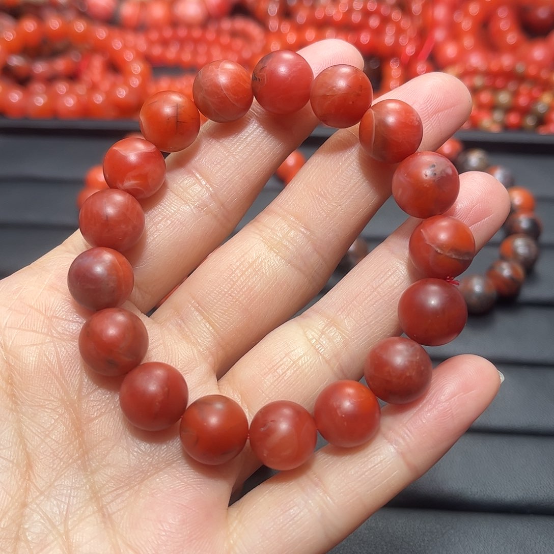 南红玛瑙手链未镶嵌