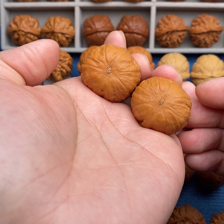 永***远把件文玩核桃小石头