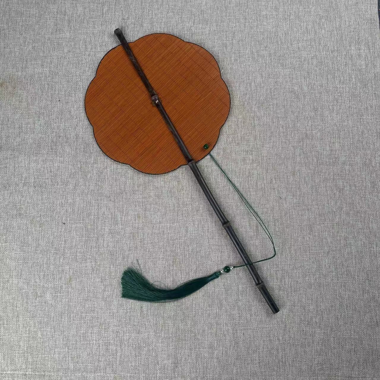 SZ026（邱峰专属）手工特色梅花款竹编折叠腰扇装饰摆件