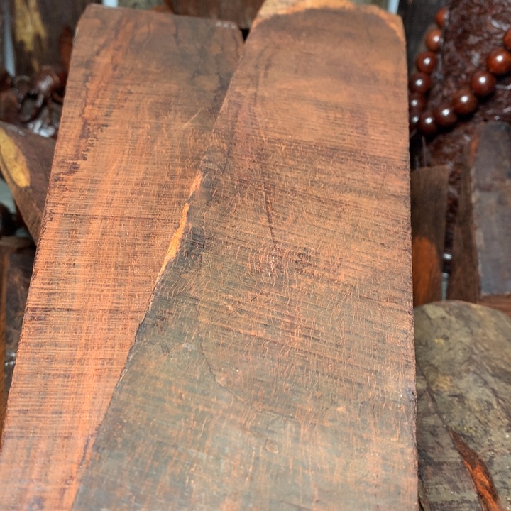 檀香紫檀（小叶紫檀）药*