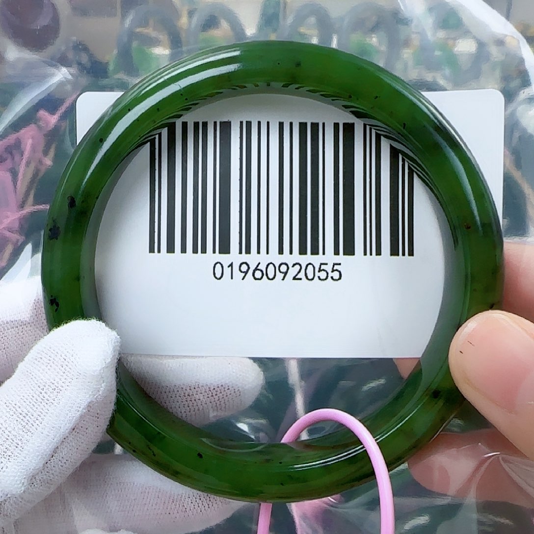 和田玉（碧玉）手镯未镶嵌6465