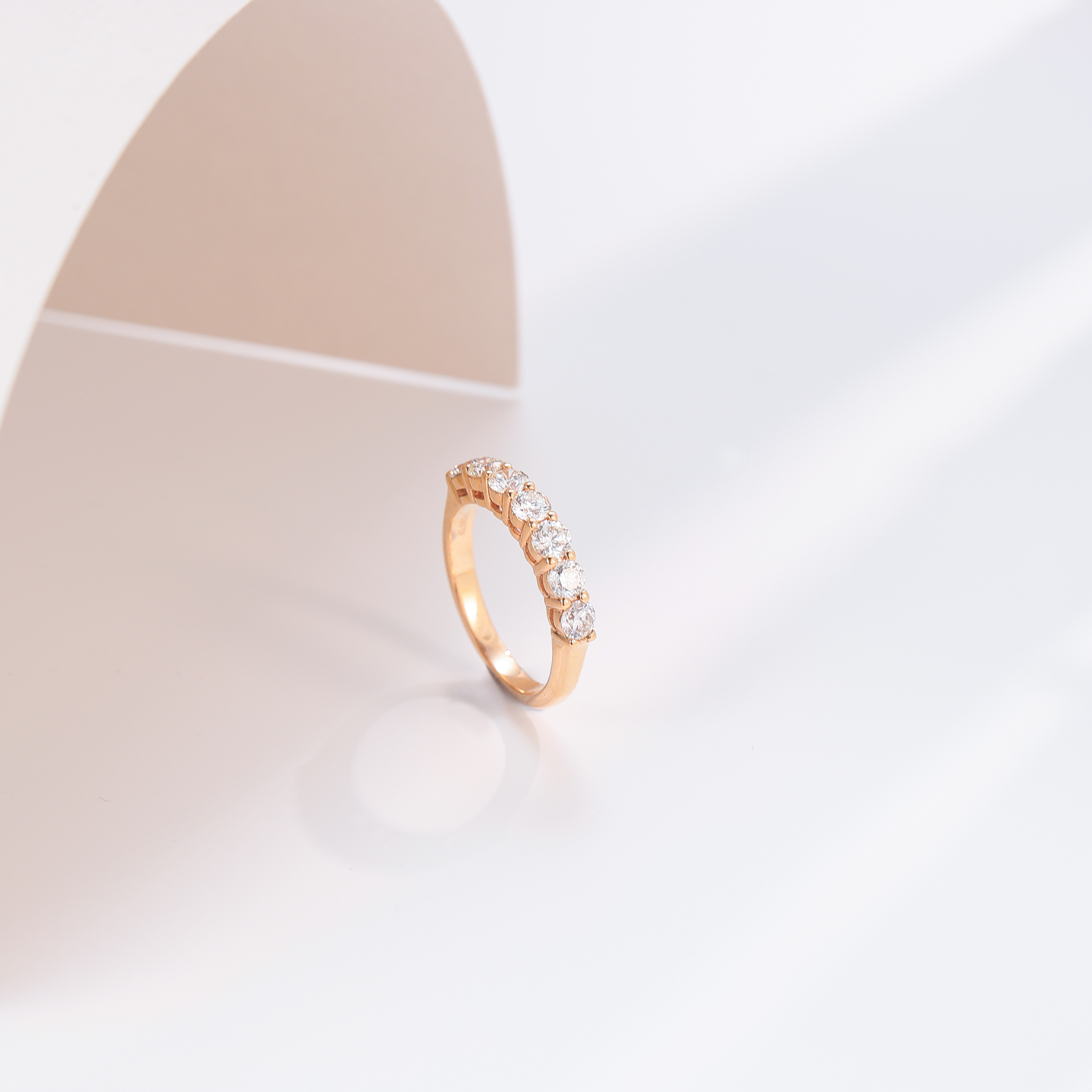 天然钻石18K金排戒气质白色轻奢时尚经典满钻简约豪华精致