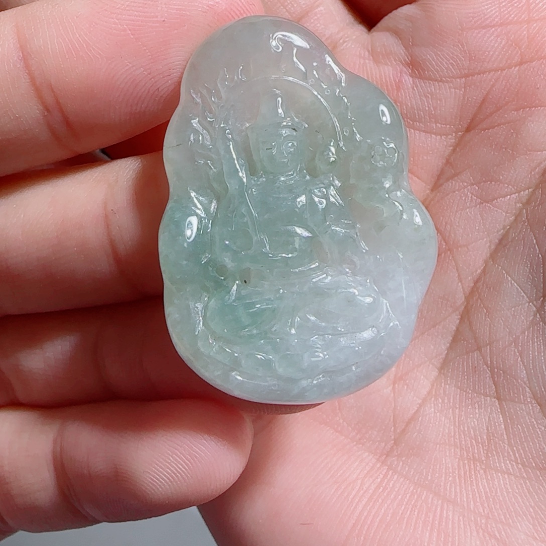 翡翠未镶嵌颈饰观音牌