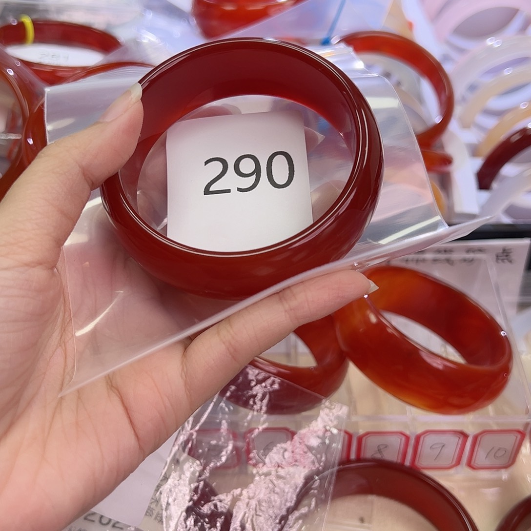 玛瑙/玉髓手镯未镶嵌290-60