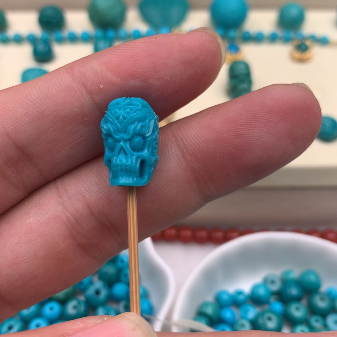 绿松石18K金镶嵌珠宝奇石