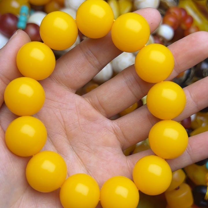 琥珀未镶嵌手链蜜蜡