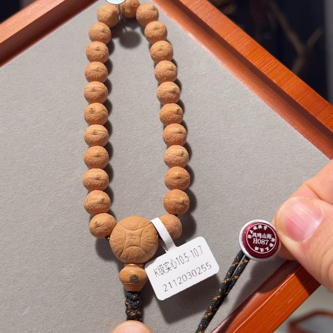 凤眼菩提吊坠k级实心