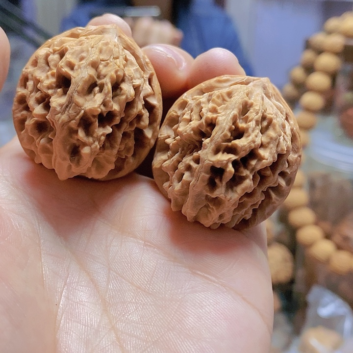 【闪购商品】文玩核桃把件40蓟县元宝