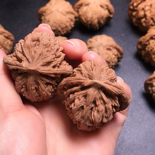 把件桃核文玩核桃四座楼