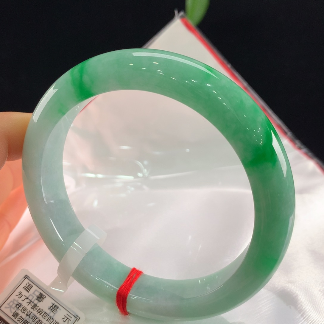 翡翠手镯未镶嵌111-0006