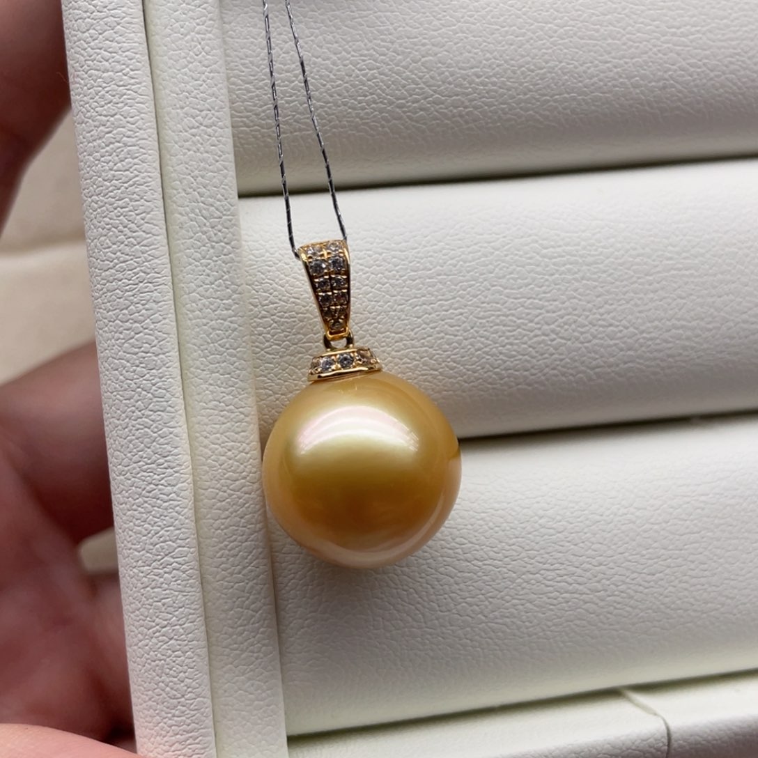 海水珍珠颈饰18K金镶嵌15.4mm