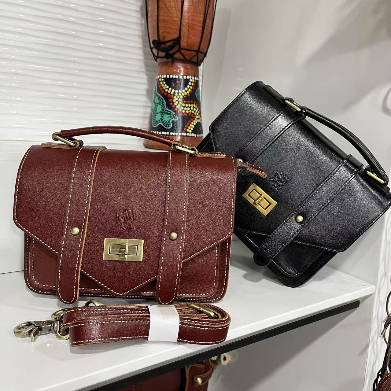 嬉皮士经典百搭邮差包10688手提斜挎包