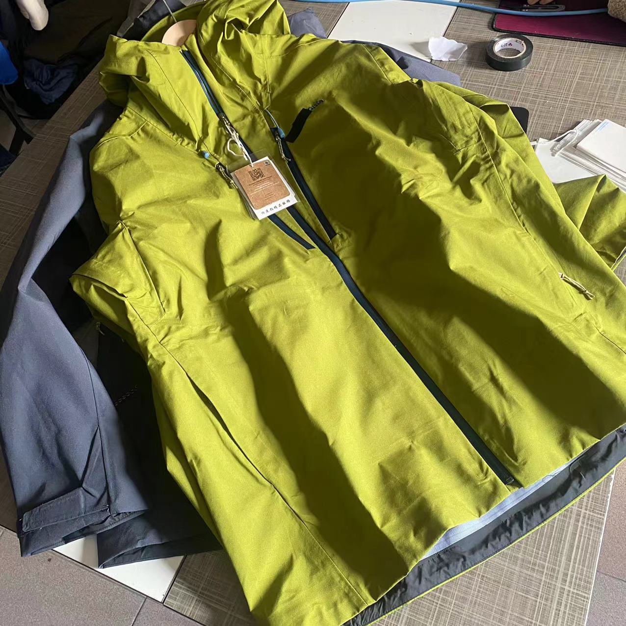 男士户外防风保暖冲锋衣外套 运动登山服