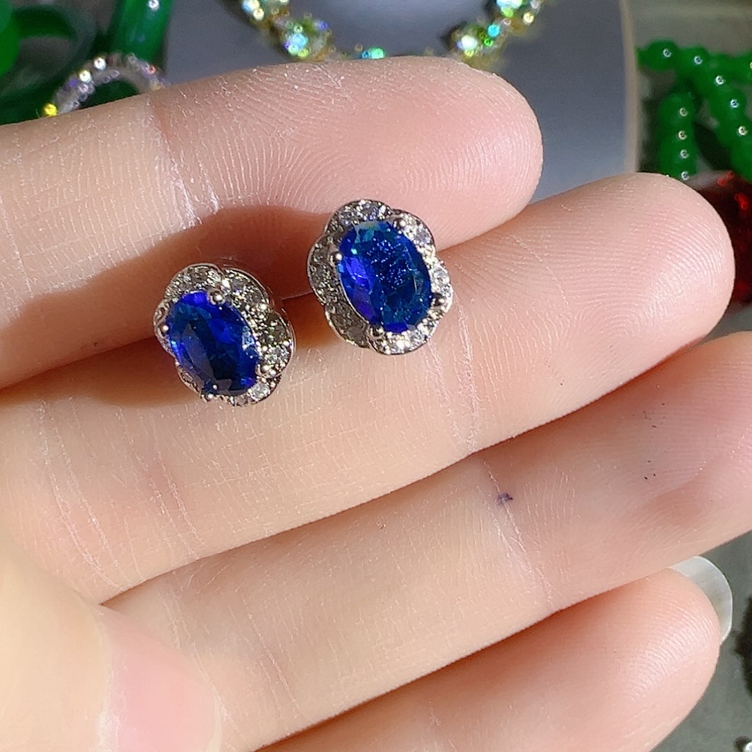 花岗石钨合金红色蓝色吊坠