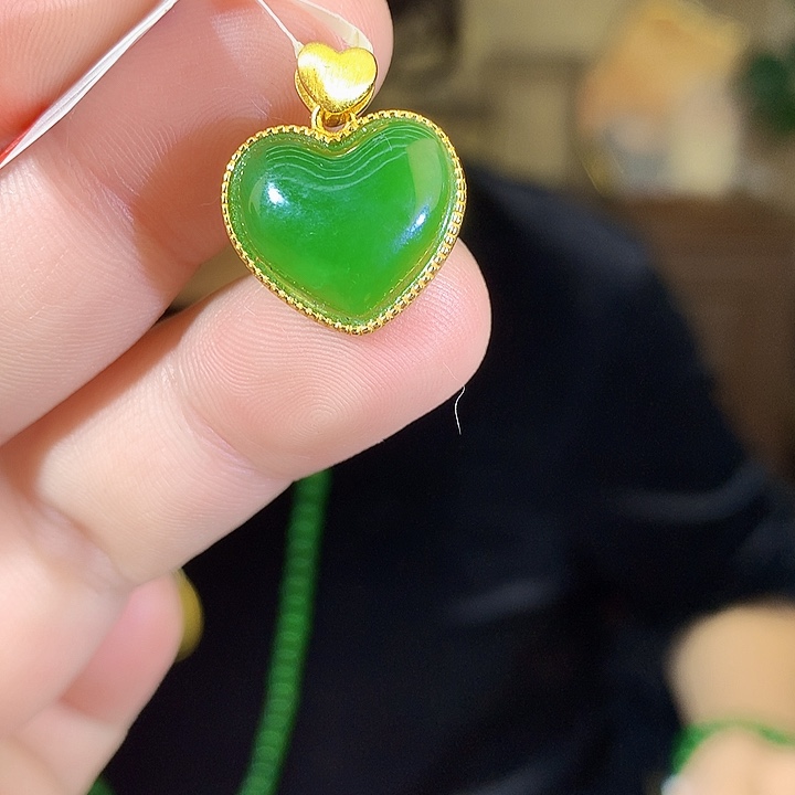 吊坠(不含链)银S925镶嵌和田玉（碧玉）吊坠