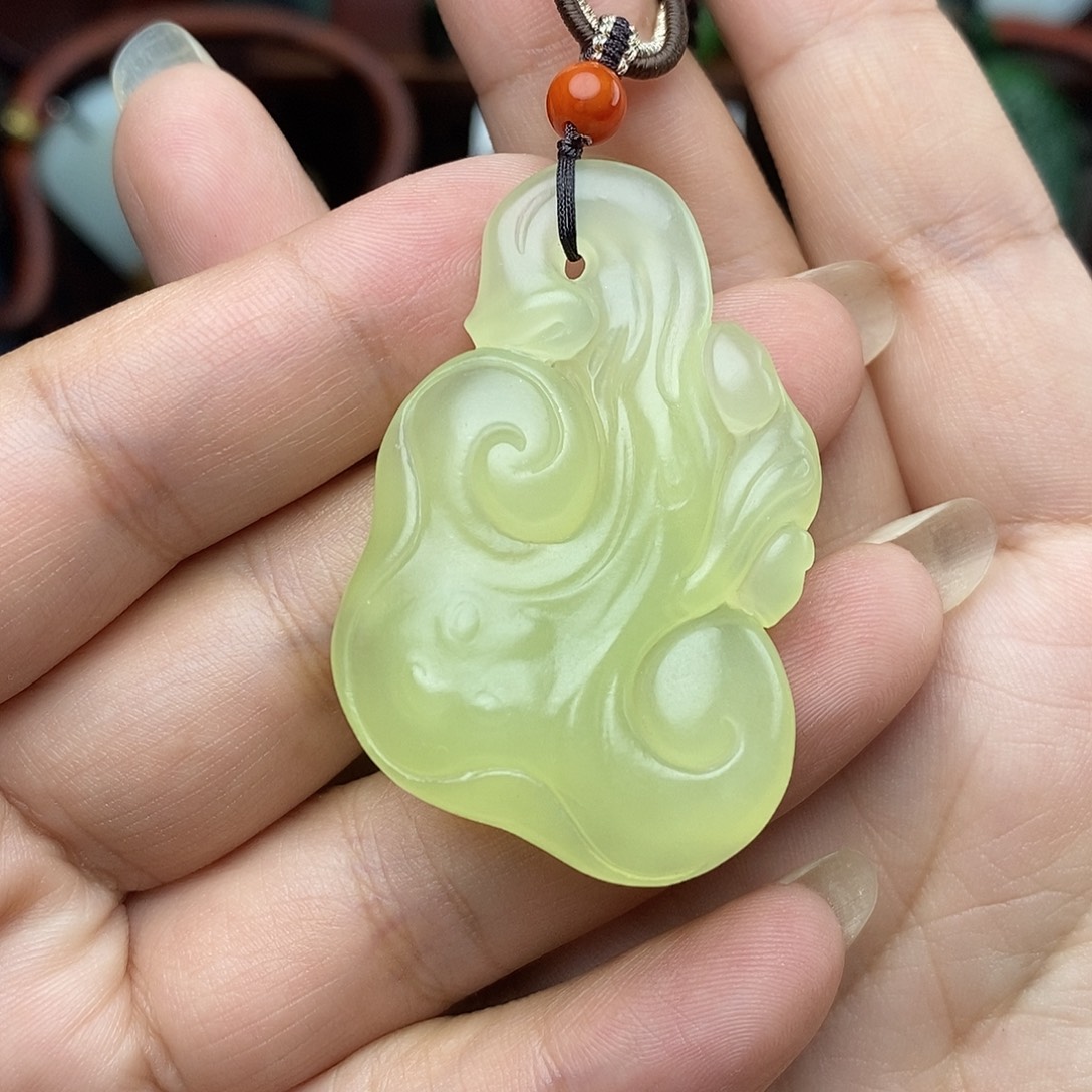 未镶嵌和田玉挂件