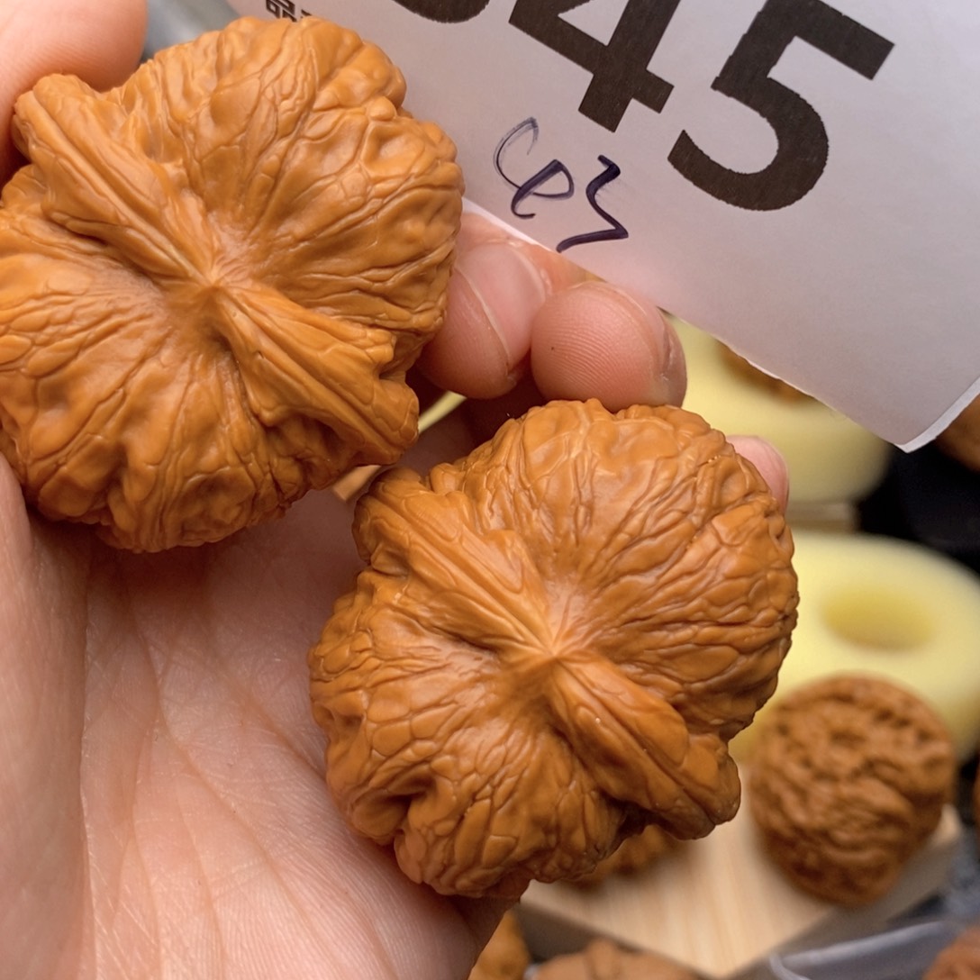 文玩核桃把件545号43元宝色差