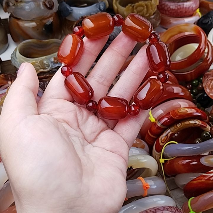 玛瑙/玉髓颈饰未镶嵌