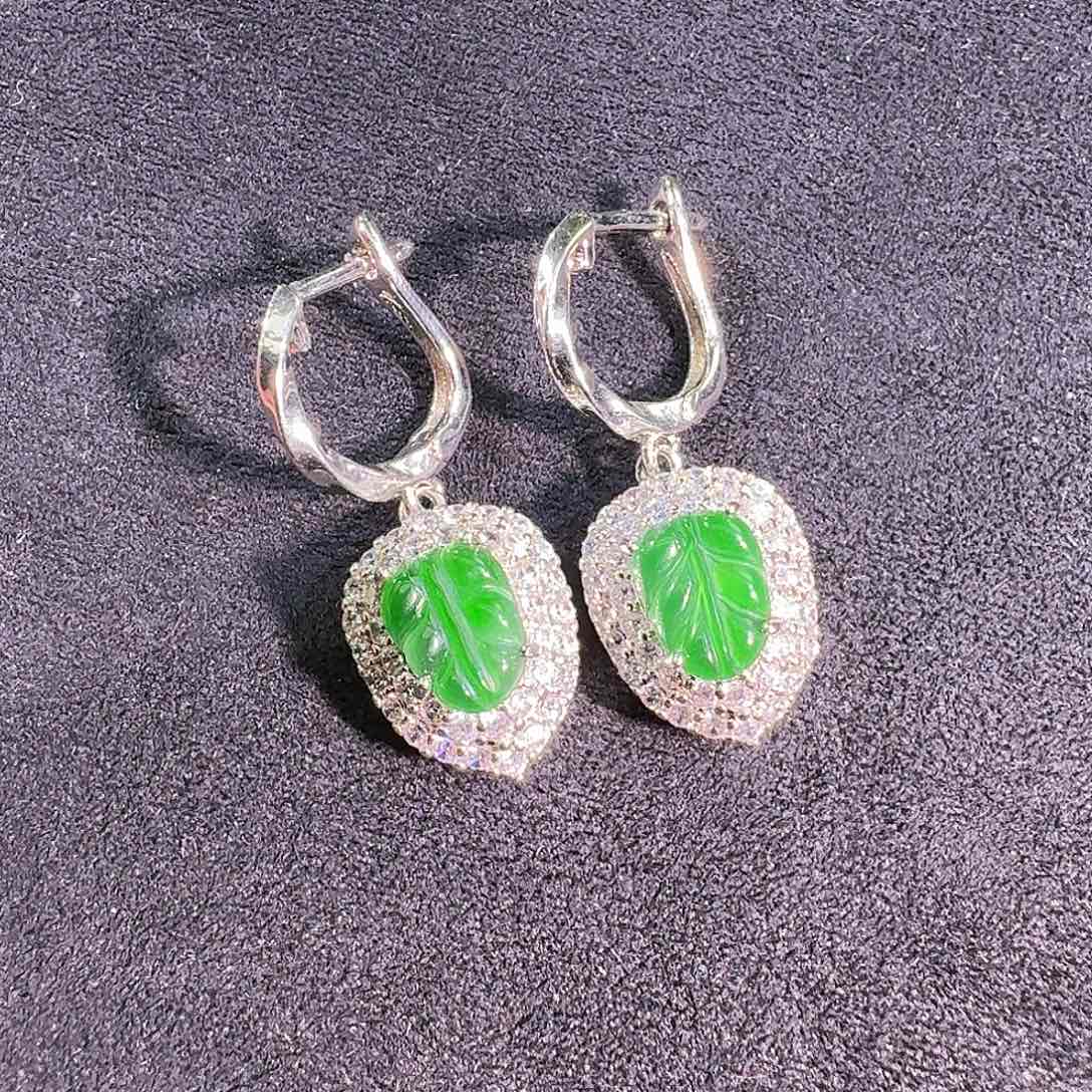 翡翠未镶嵌耳饰叶子