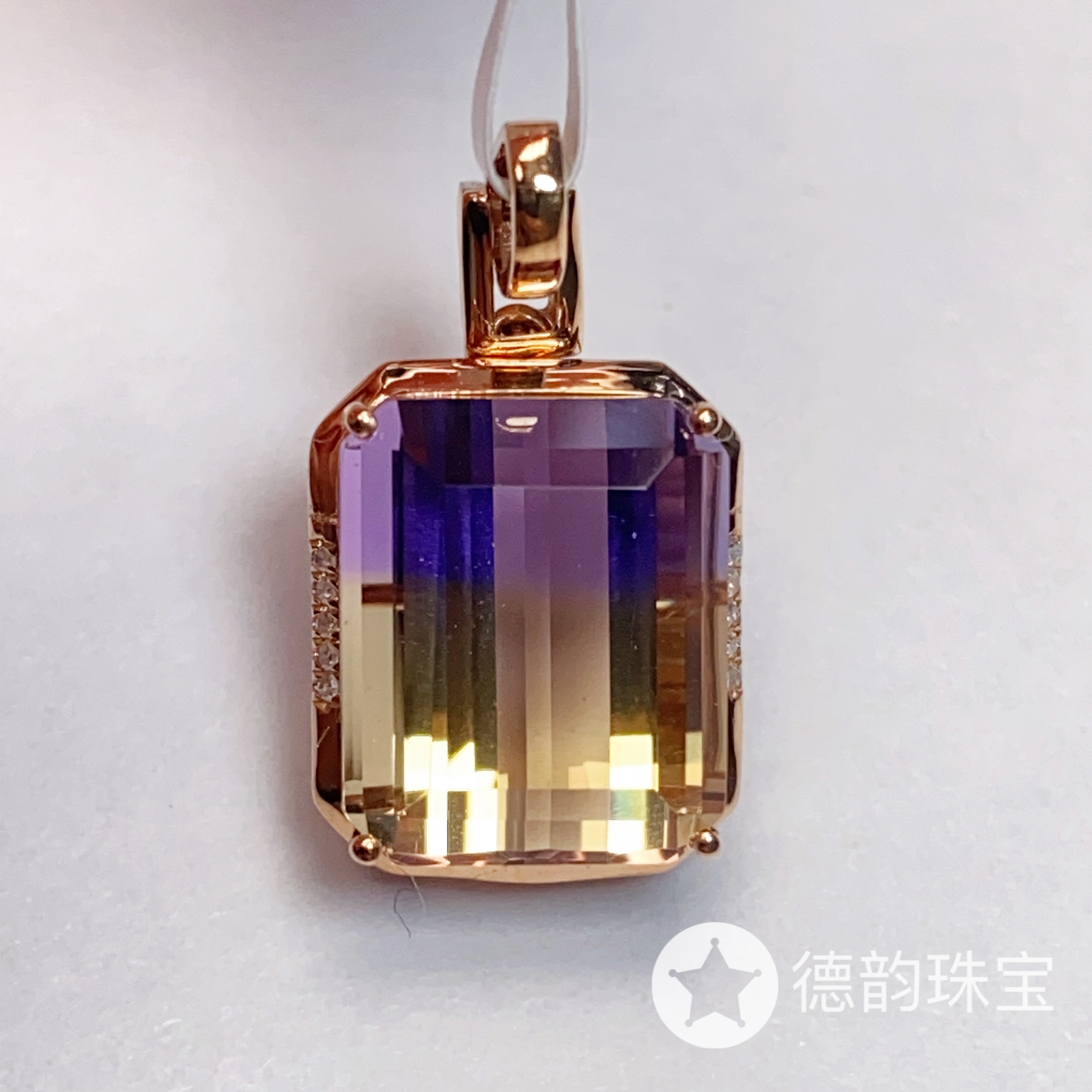 18K金镶嵌紫晶吊坠