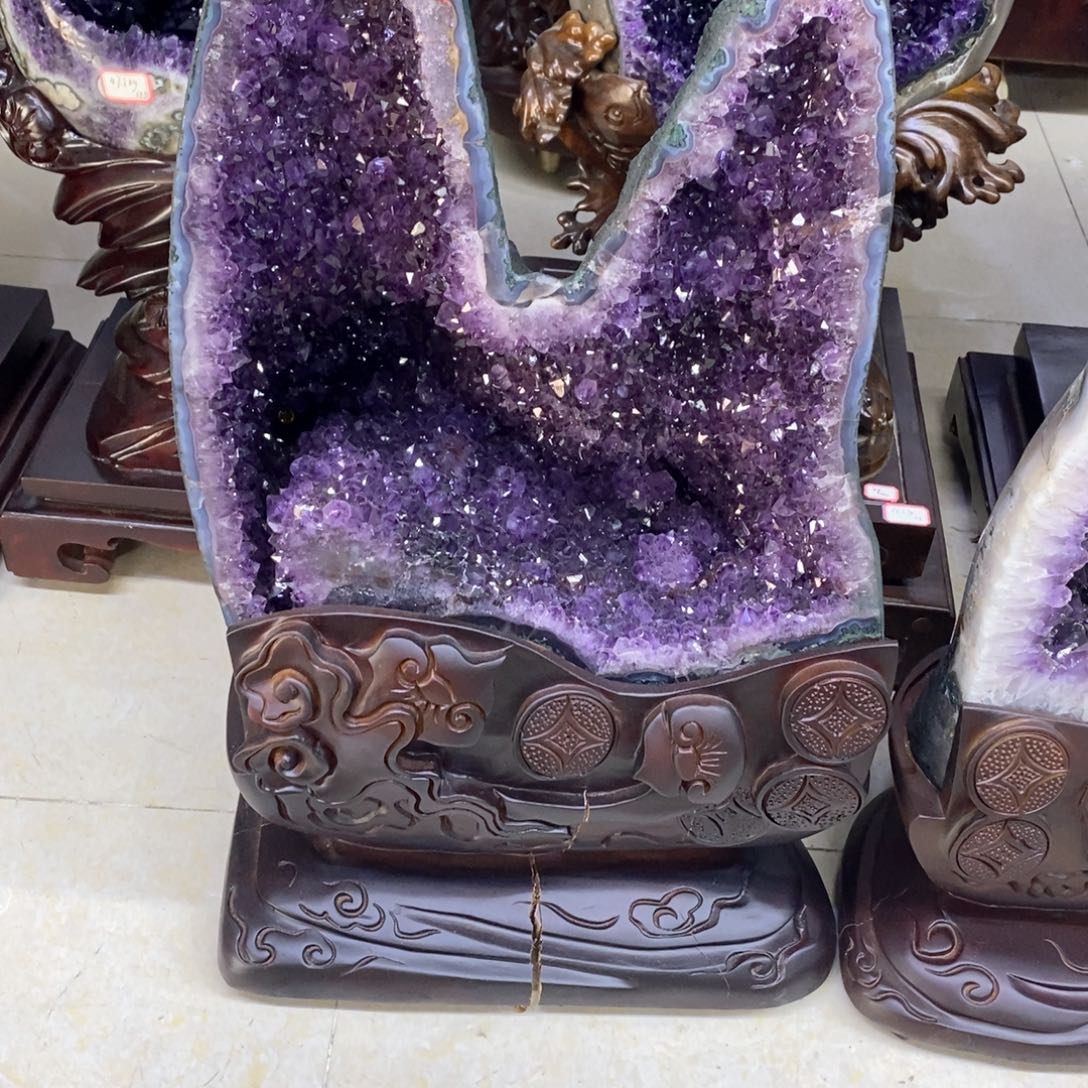 紫晶摆件未镶嵌莹