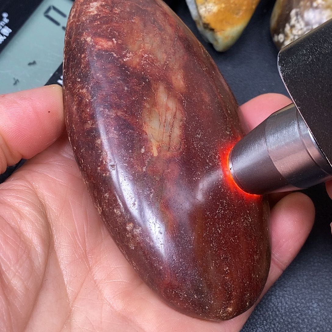 和田玉未镶嵌珠宝奇石