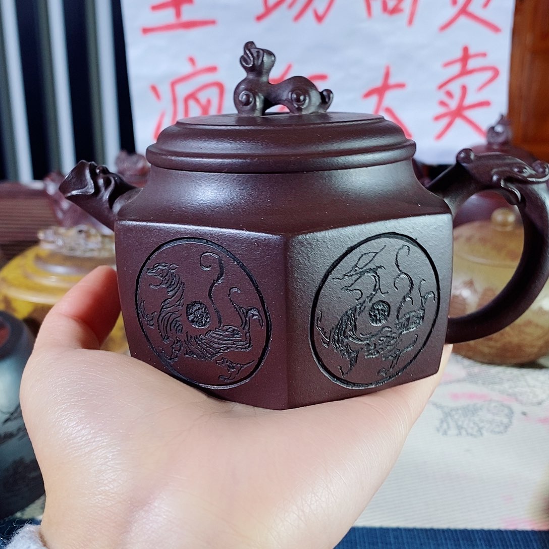 紫砂茶壶哈哈哈哈哈